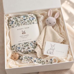 Avery Row Snuggle & Soothe Gift Set